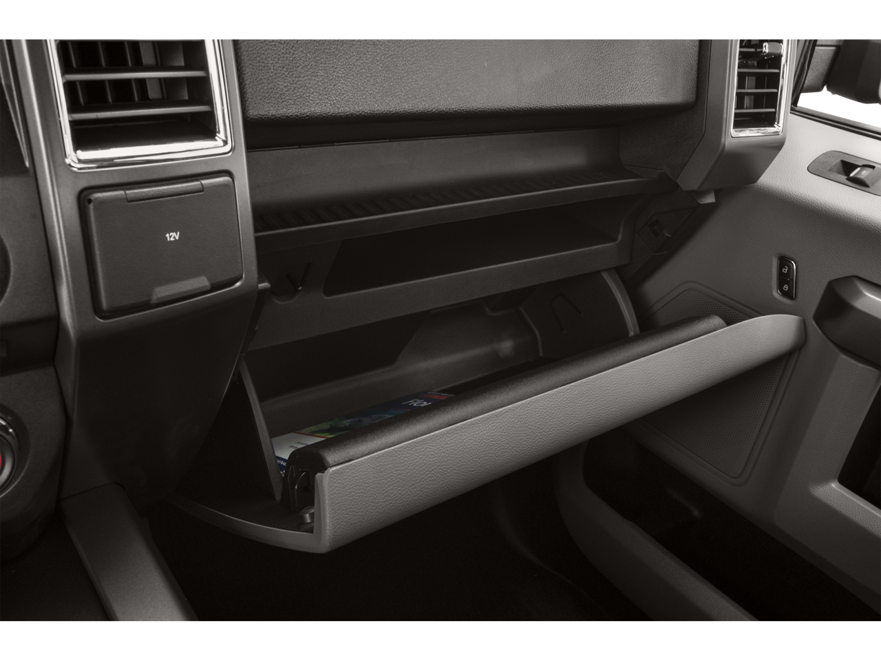 2015 Ford F-150 4WD SuperCrew 145 XLT