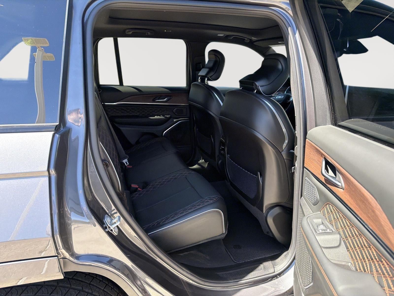 2025 Jeep Grand Cherokee Summit