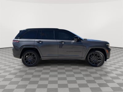 2025 Jeep Grand Cherokee Summit