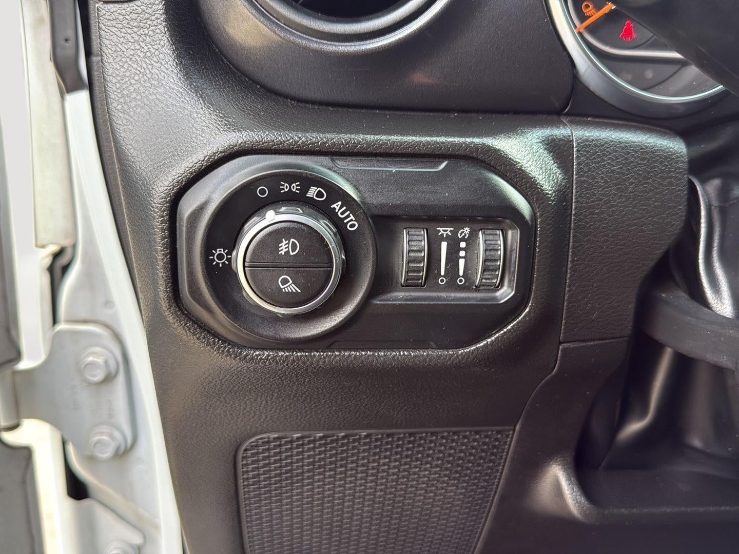 2022 Jeep GLADIATOR ALTITUDE