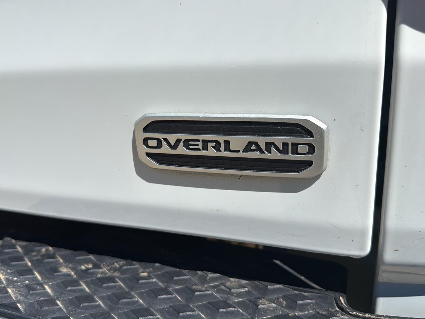 2022 Jeep Gladiator Overland