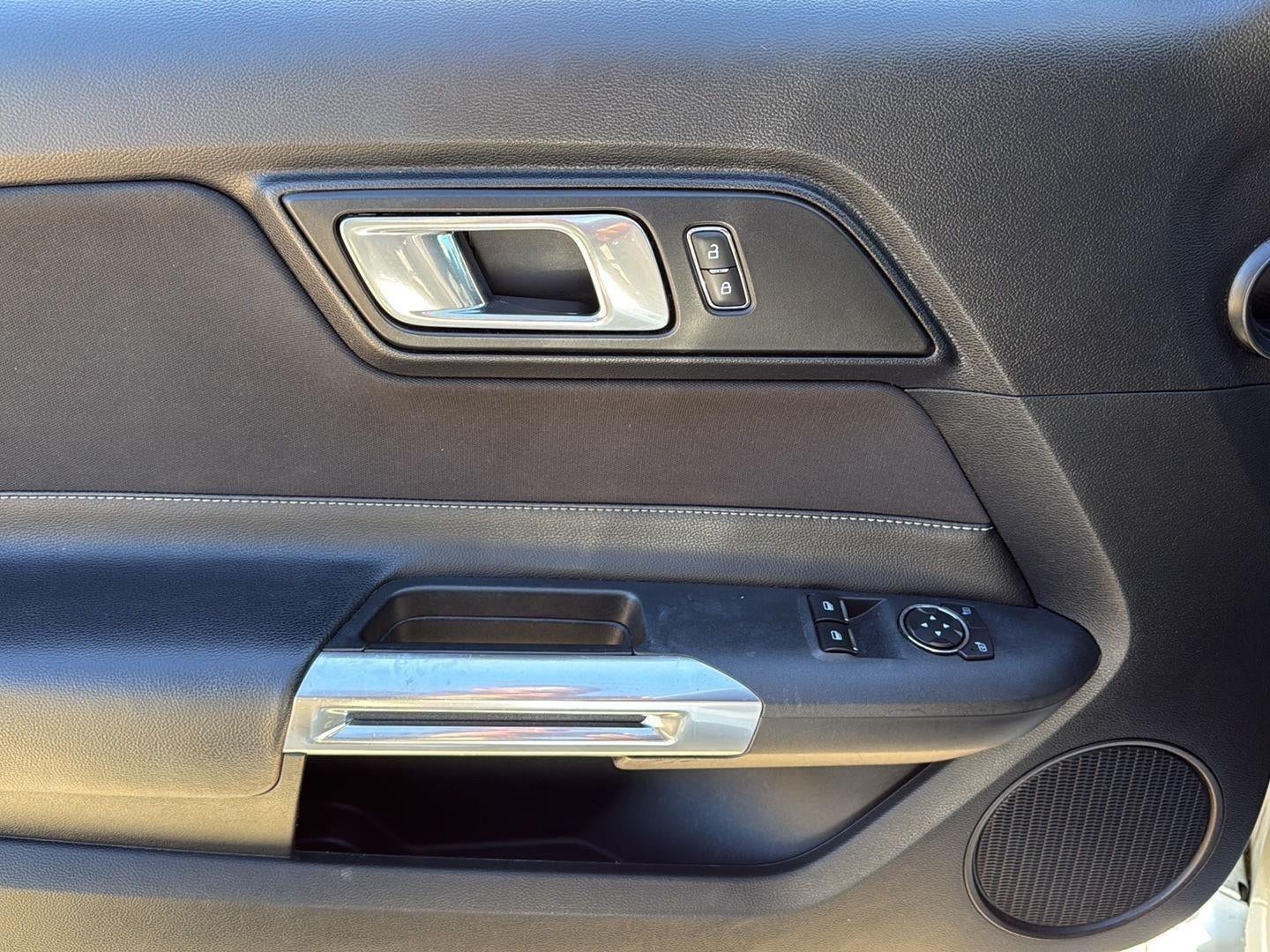 2020 Ford MUSTANG 2D COUPE