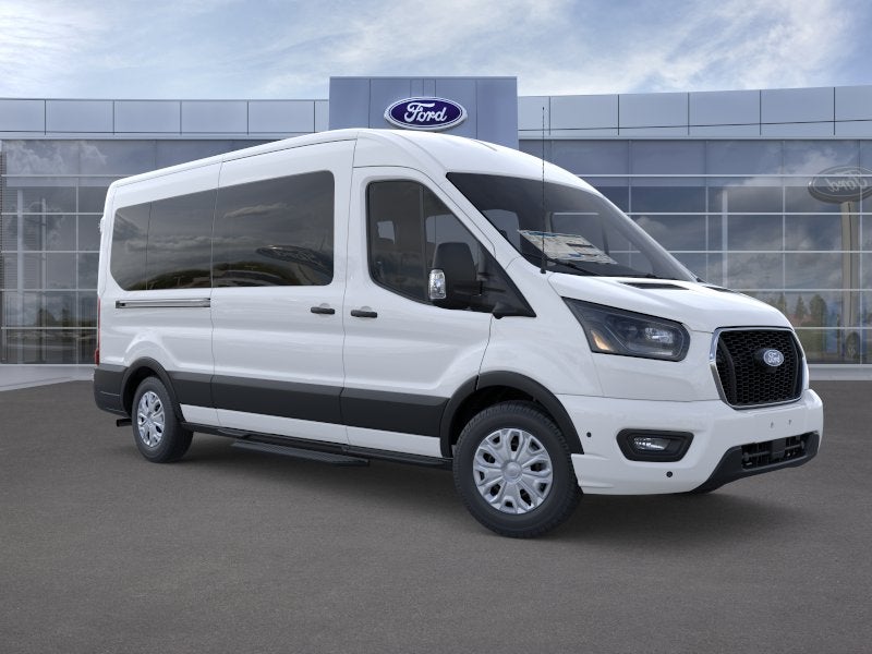 2026 Ford Transit Passenger Wagon XLT