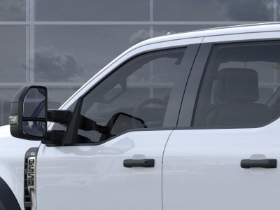 2026 Ford Super Duty F-550 DRW XL 4WD Crew Cab 179 WB 60 CA