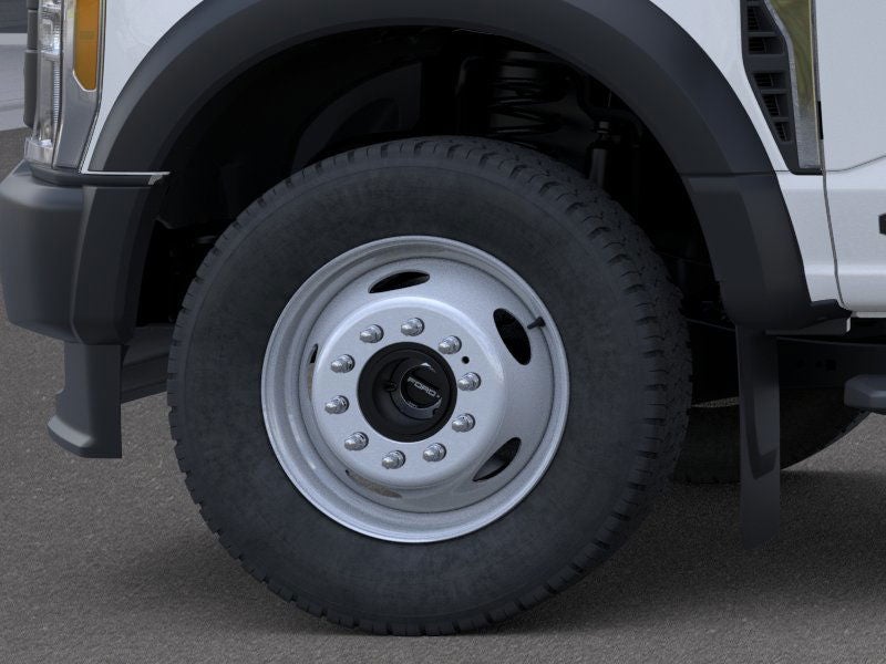 2025 Ford Super Duty F-550 DRW XL