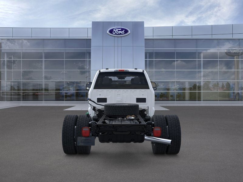 2025 Ford Super Duty F-550 DRW XL