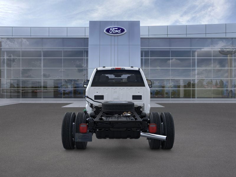 2026 Ford Super Duty F-550 DRW XL 4WD Crew Cab 179 WB 60 CA