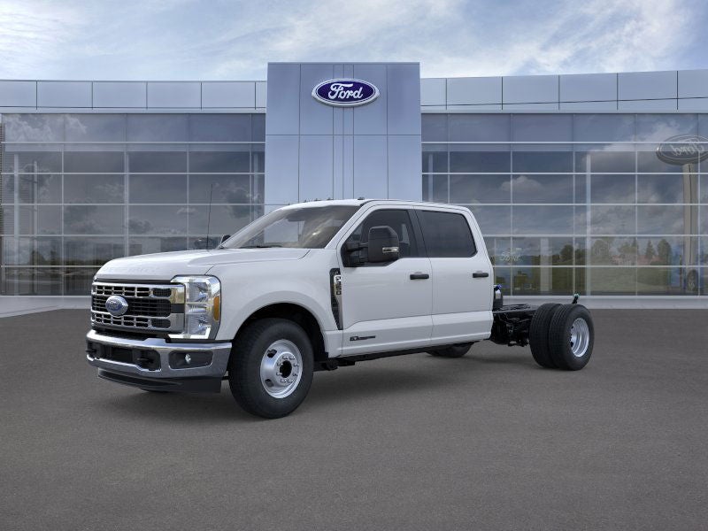2026 Ford Super Duty F-350 (DRW) XL