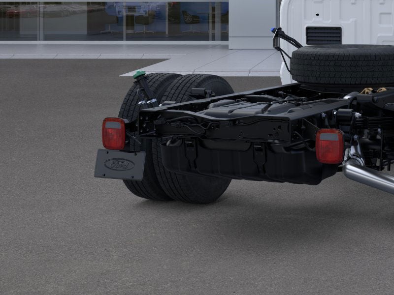 2026 Ford Super Duty F-350 (DRW) XL