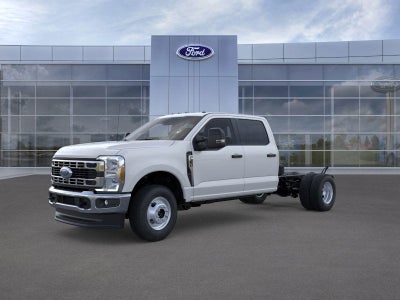 2026 Ford Super Duty F-350 (DRW) XL