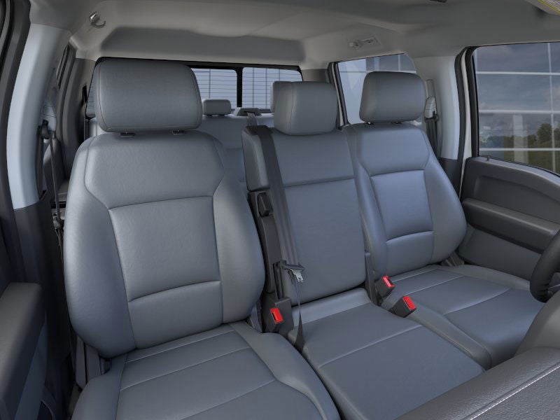 2026 Ford Super Duty F-350 (DRW) XL