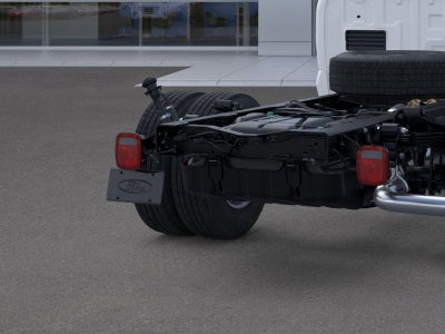 2026 Ford Super Duty F-350 (DRW) XL