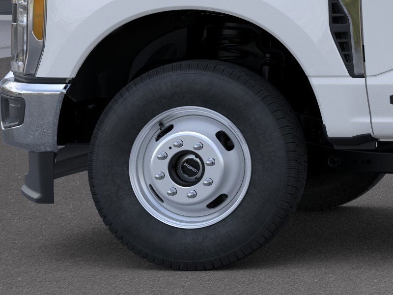 2026 Ford Super Duty F-350 (DRW) XL