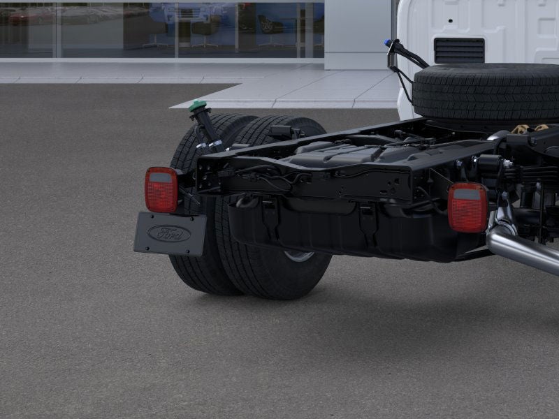 2026 Ford Super Duty F-350 (DRW) XL