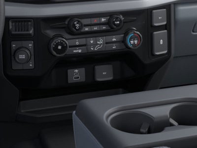 2025 Ford Super Duty F-350 (DRW) XL