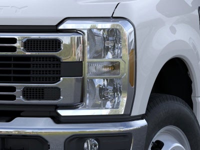 2025 Ford Super Duty F-350 (DRW) XL