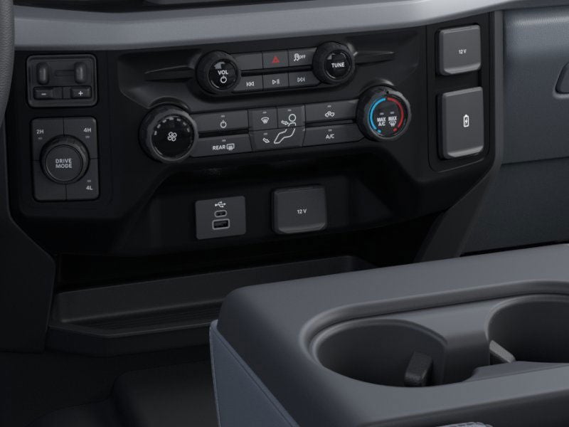 2025 Ford Super Duty F-350 (DRW) XL 4WD SuperCab 168 WB 60 CA