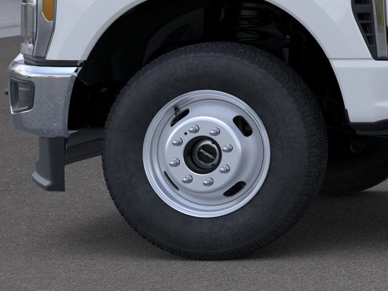 2025 Ford Super Duty F-350 (DRW) XL 4WD SuperCab 168 WB 60 CA