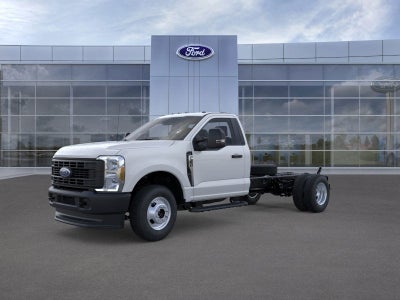2026 Ford Super Duty F-350 (DRW) XL 4WD Reg Cab 145 WB 60 CA