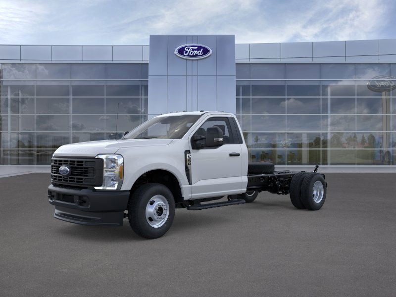 2026 Ford Super Duty F-350 (DRW) XL 4WD Reg Cab 145 WB 60 CA