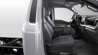 2026 Ford Super Duty F-350 (DRW) XL