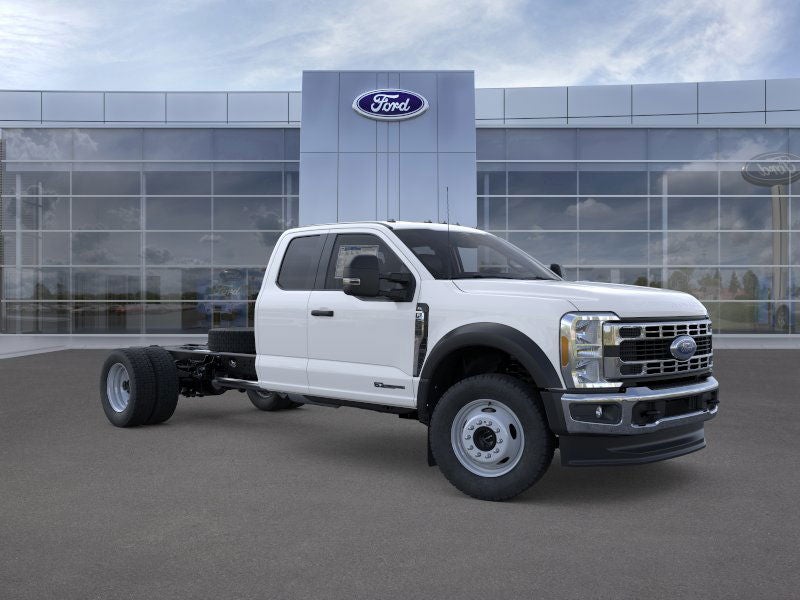 2026 Ford Super Duty F-550 DRW XL
