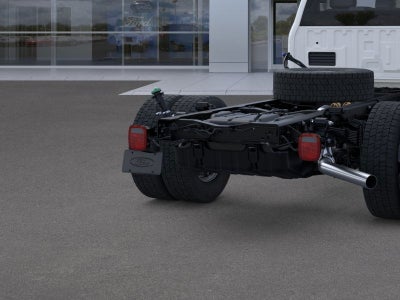 2026 Ford Super Duty F-550 DRW XL 4WD Reg Cab 145 WB 60 CA