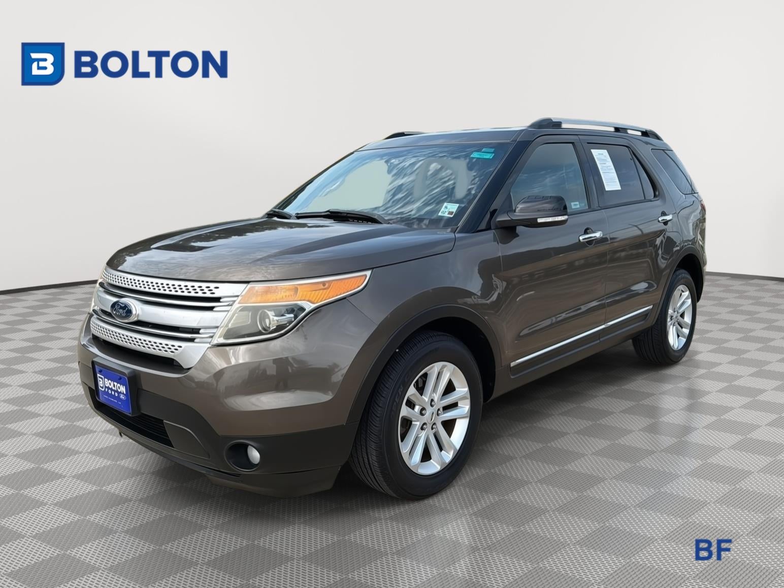 2015 Ford Explorer XLT's photo