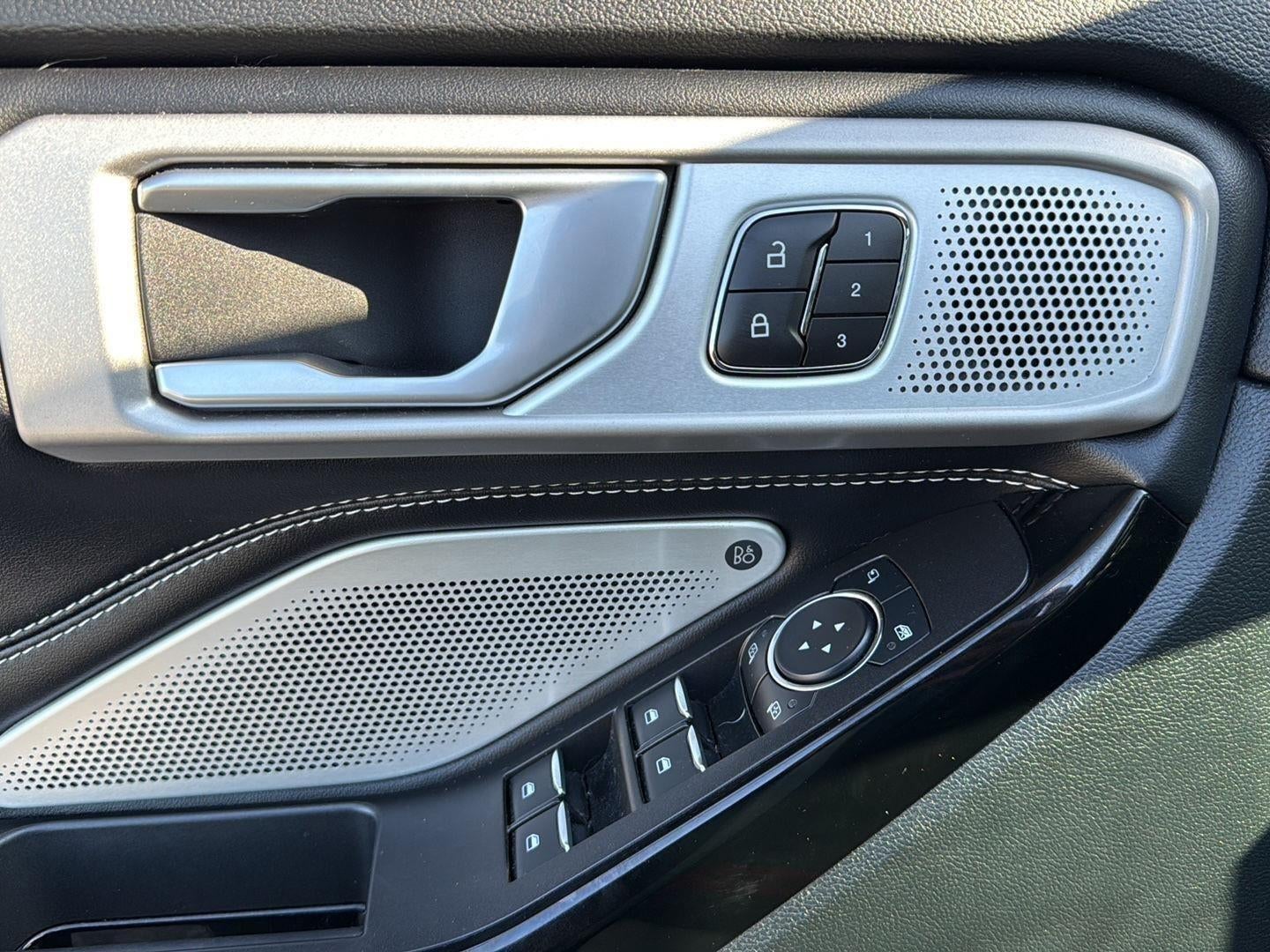 2024 Ford Explorer ST 4WD