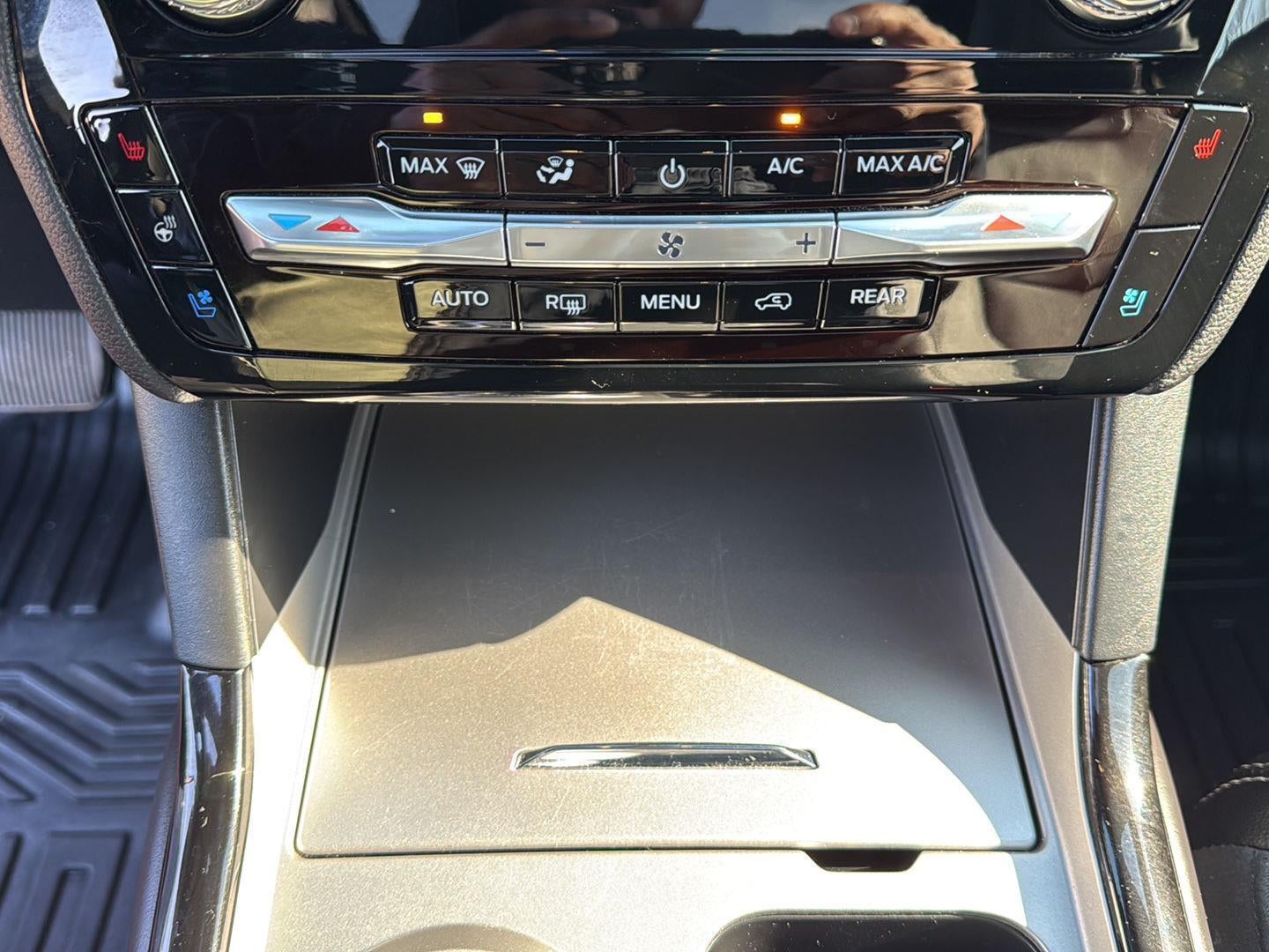 2024 Ford Explorer ST 4WD