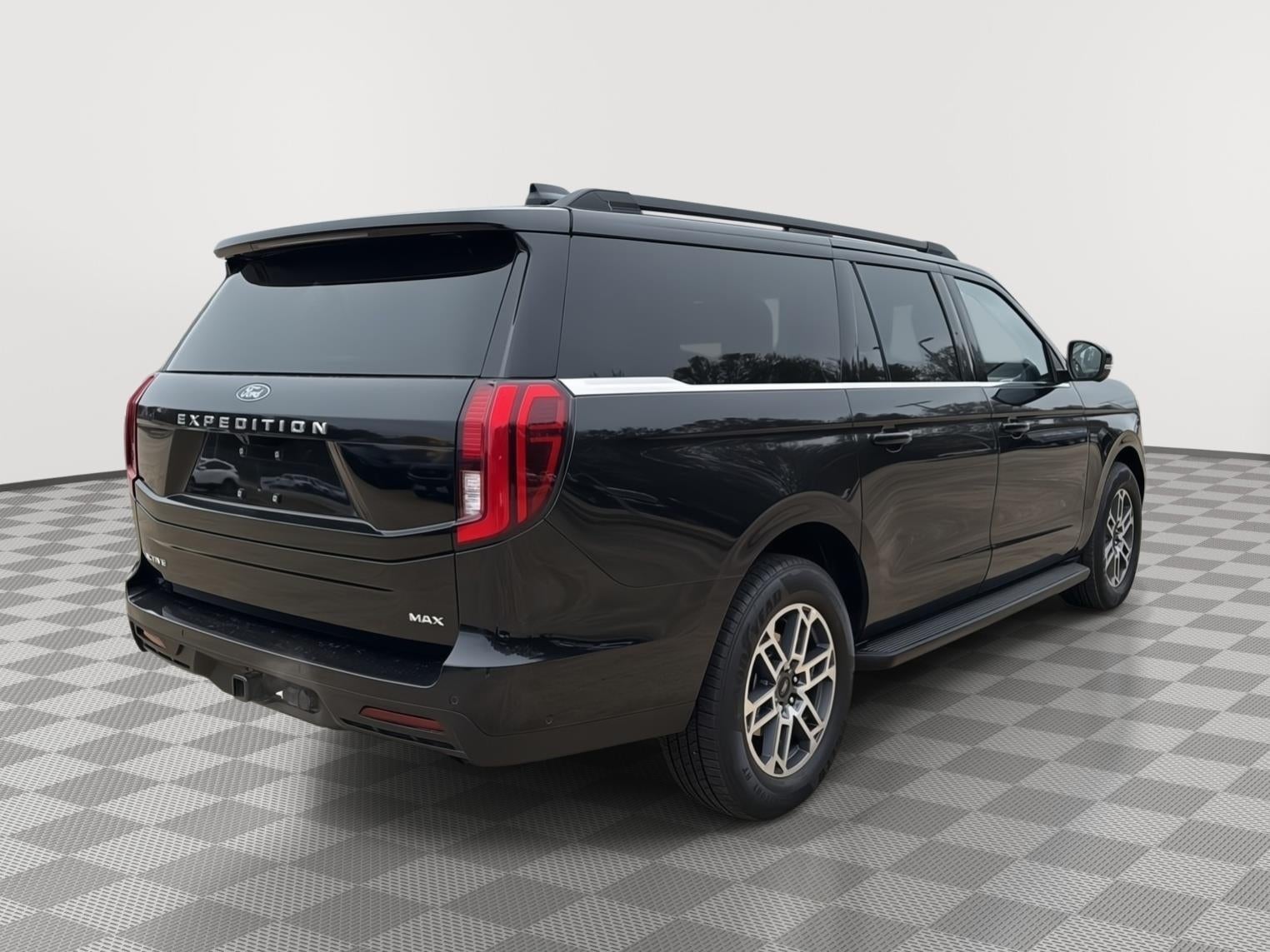 2025 Ford Expedition Max Active