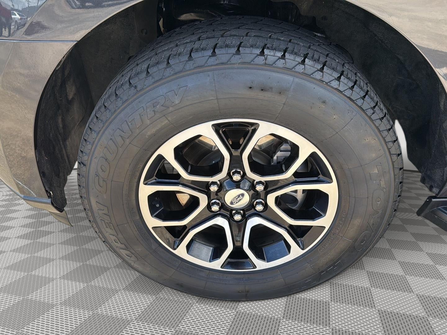 2022 Ford Expedition XLT