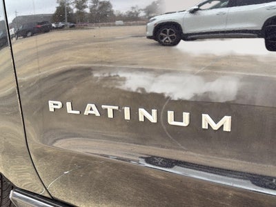 2025 Ford Expedition Platinum