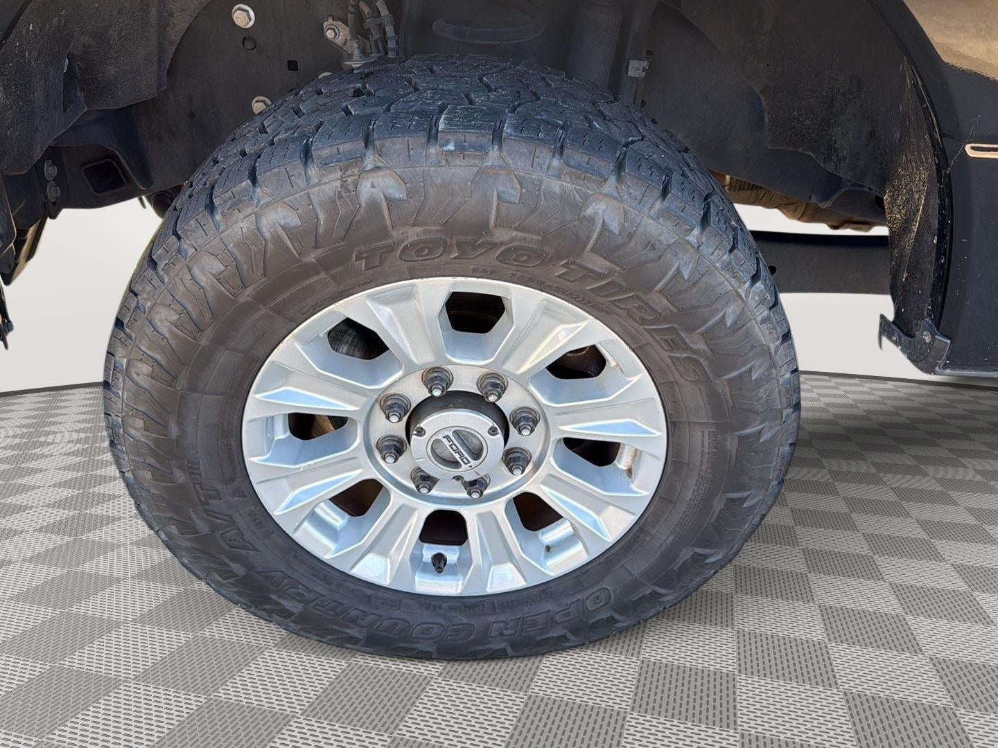 2022 Ford Super Duty F-250 XLT