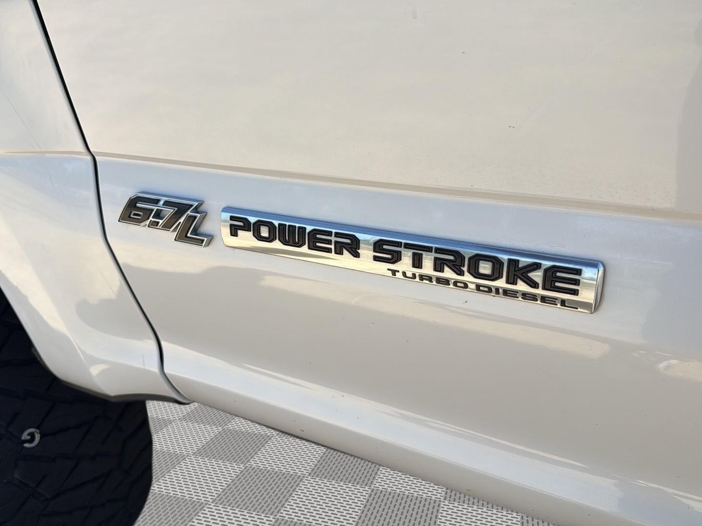 2017 Ford Super Duty F-250 Platinum