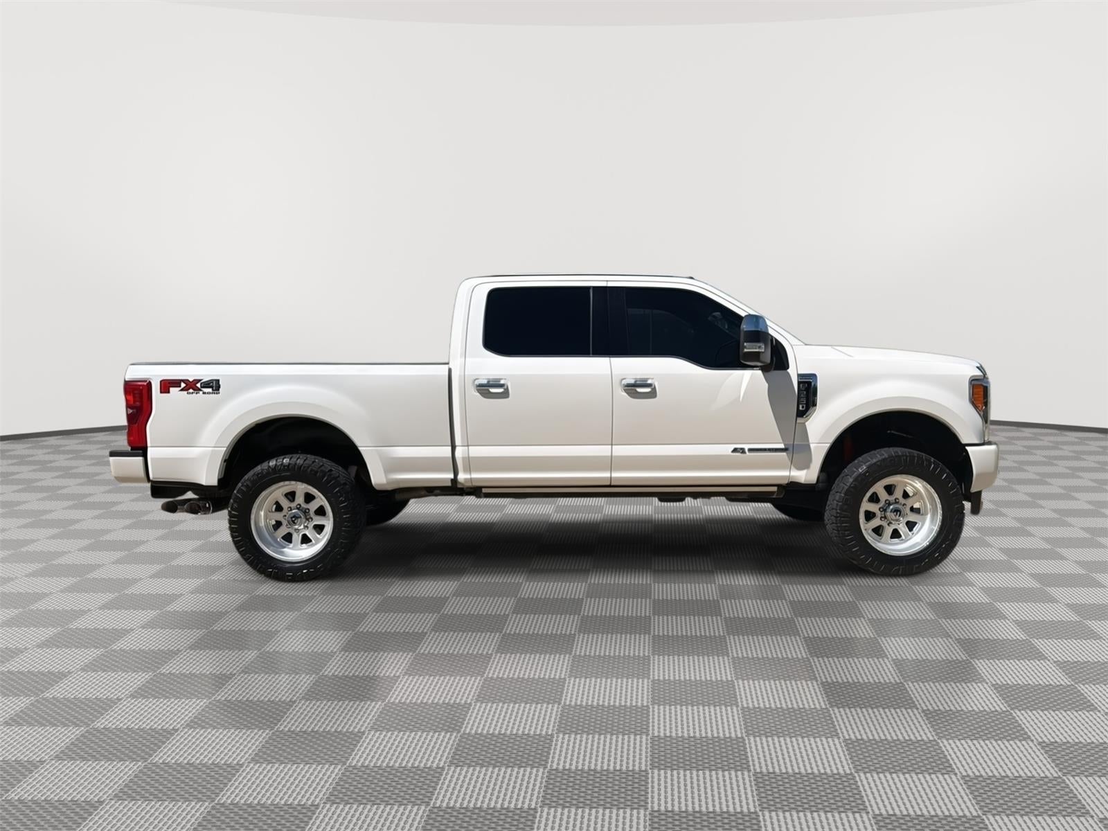 2017 Ford Super Duty F-250 Platinum