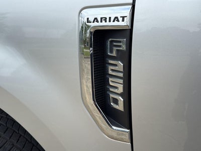 2017 Ford Super Duty F-250 Lariat