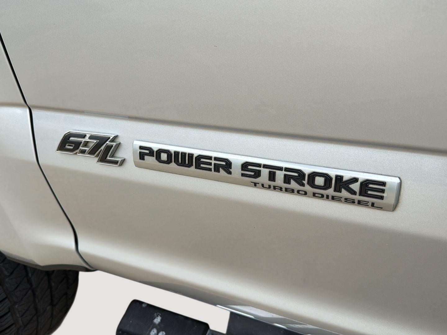 2017 Ford Super Duty F-250 Lariat