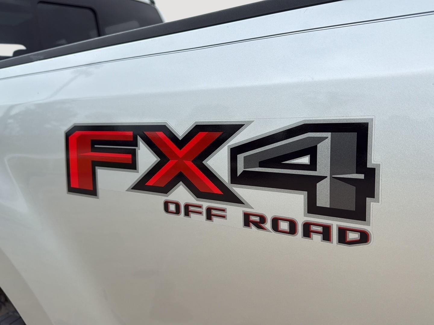 2017 Ford Super Duty F-250 Lariat