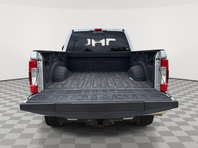 2017 Ford Super Duty F-250 Lariat