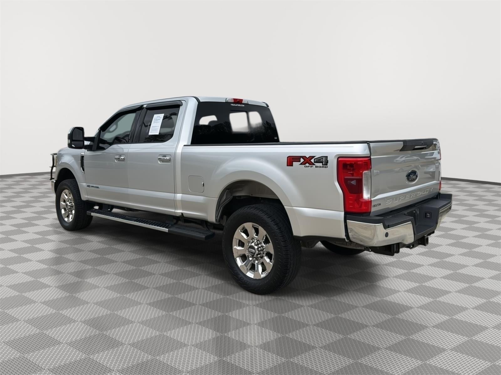 2017 Ford Super Duty F-250 Lariat