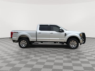 2017 Ford Super Duty F-250 Lariat