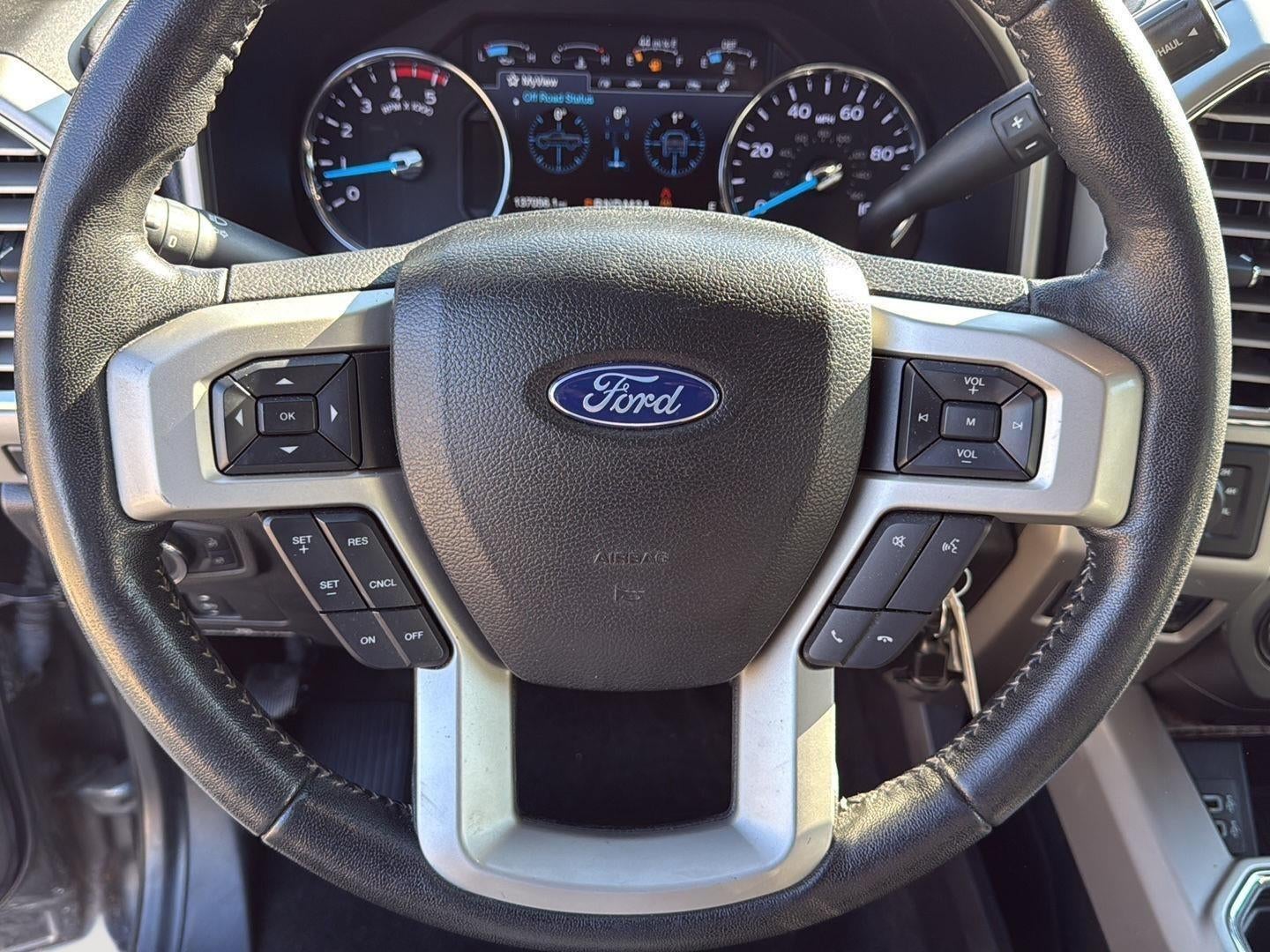 2017 Ford Super Duty F-250 Lariat