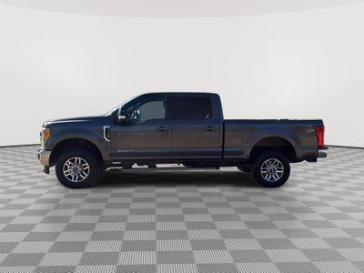 2017 Ford Super Duty F-250 Lariat