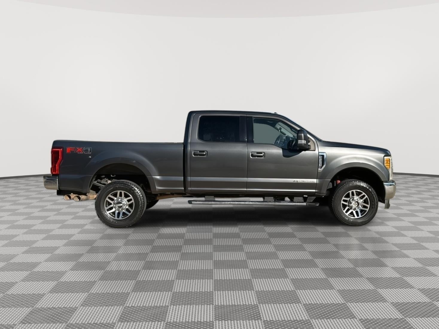 2017 Ford Super Duty F-250 Lariat