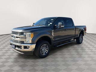 2017 Ford Super Duty F-250 Lariat