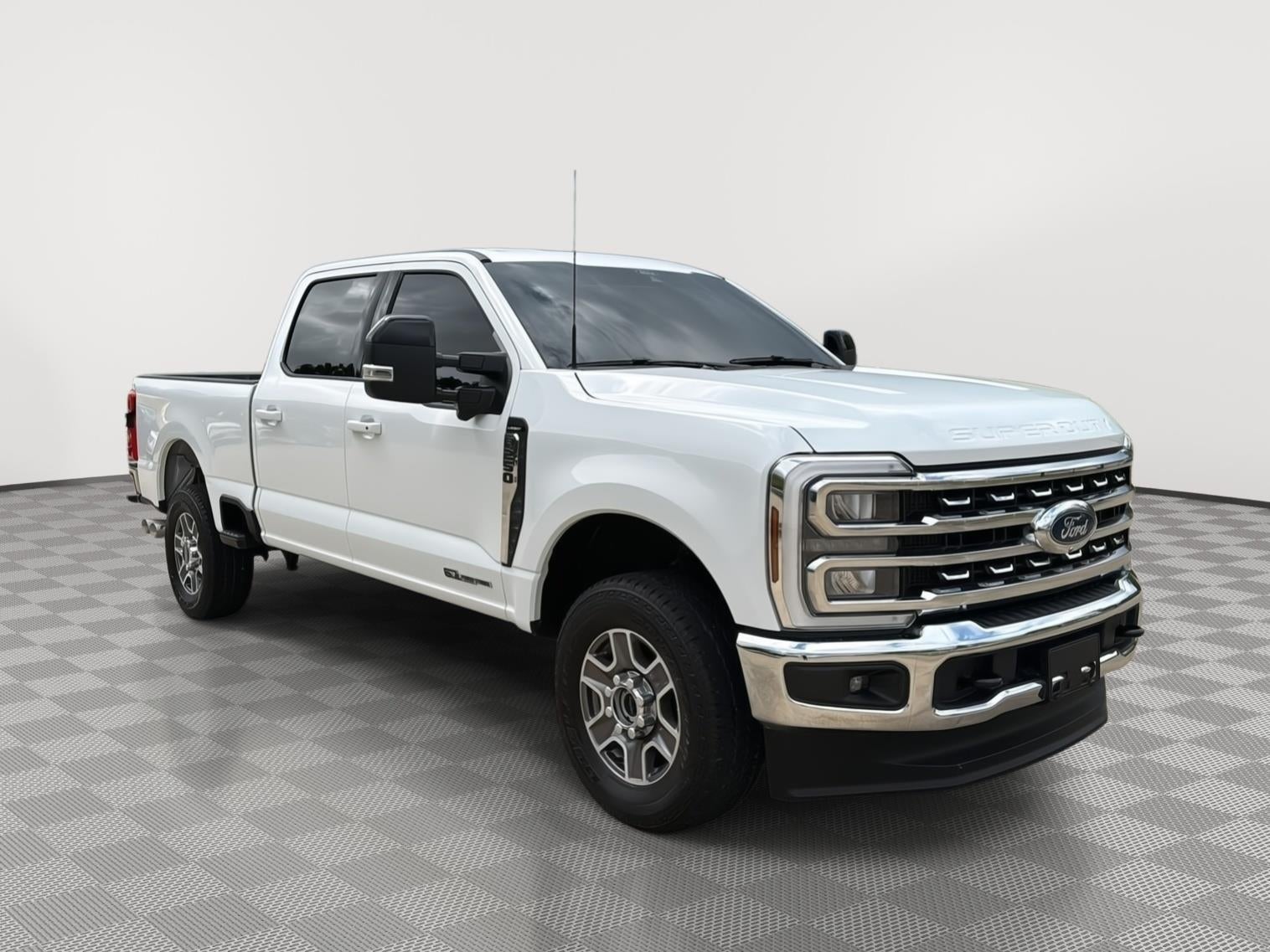 2024 Ford Super Duty F-250 LARIAT