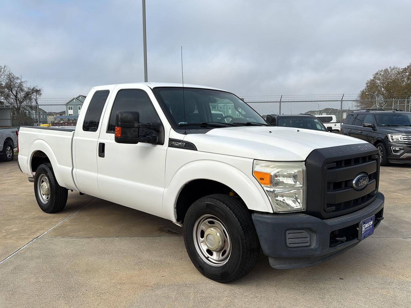 2016 Ford Super Duty F-250 2WD SuperCab 142 XLT