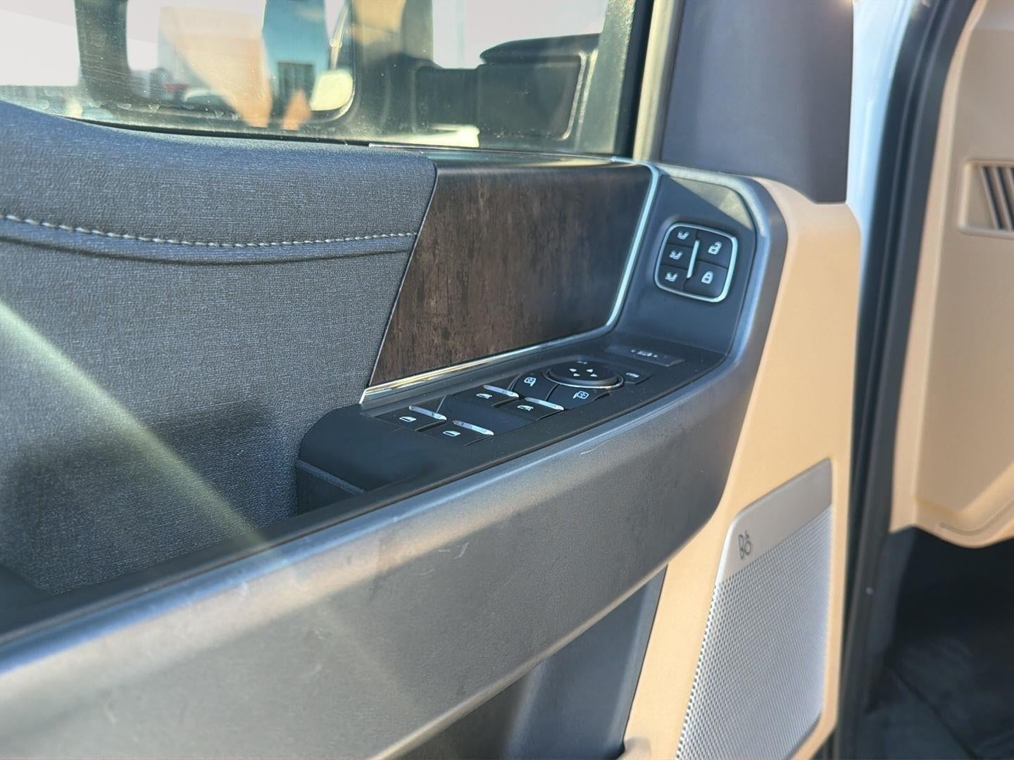 2023 Ford Super Duty F-250 LARIAT