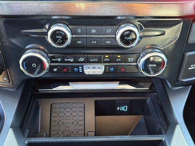 2023 Ford SUPER DUTY F-250 SRW LARIAT 4WD CREW CAB 6.75'